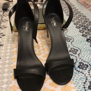 Black Missimo heels. Size 9 1/2